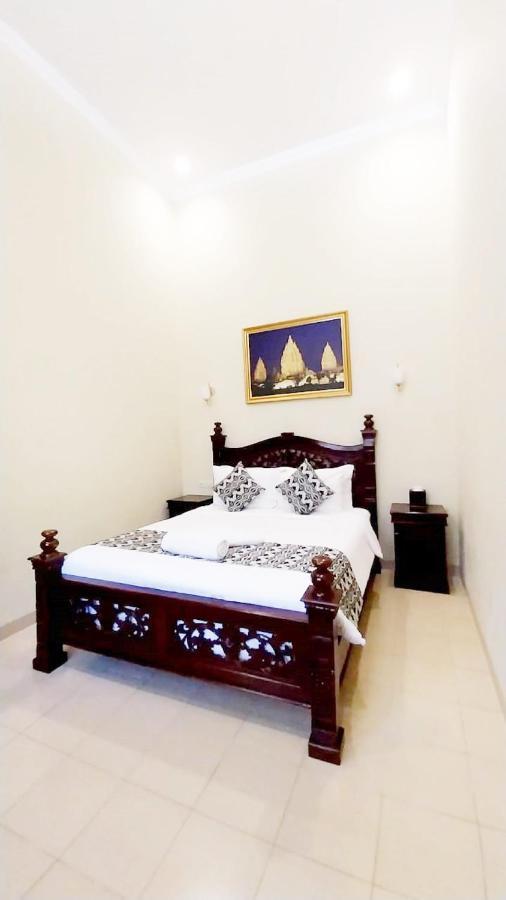 Tirtodipuran Hotel By Natts Hospitality Indonesia Джокьякарта Экстерьер фото