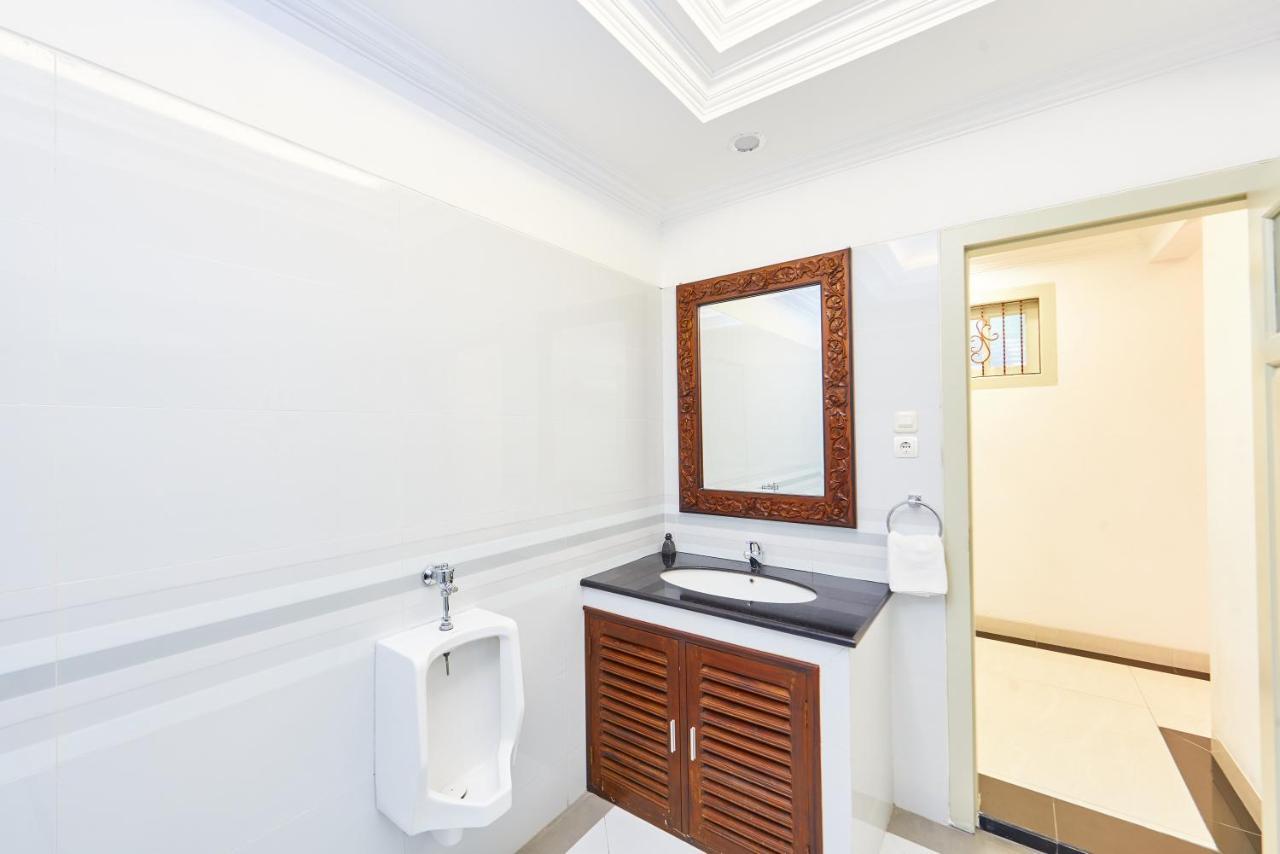 Tirtodipuran Hotel By Natts Hospitality Indonesia Джокьякарта Экстерьер фото