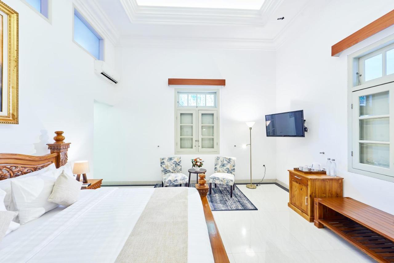 Tirtodipuran Hotel By Natts Hospitality Indonesia Джокьякарта Экстерьер фото