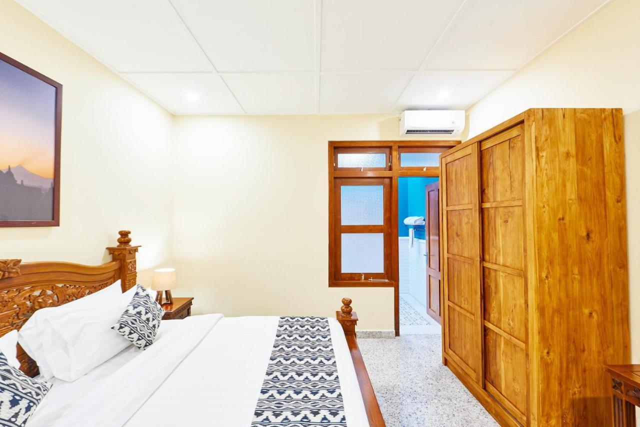 Tirtodipuran Hotel By Natts Hospitality Indonesia Джокьякарта Экстерьер фото